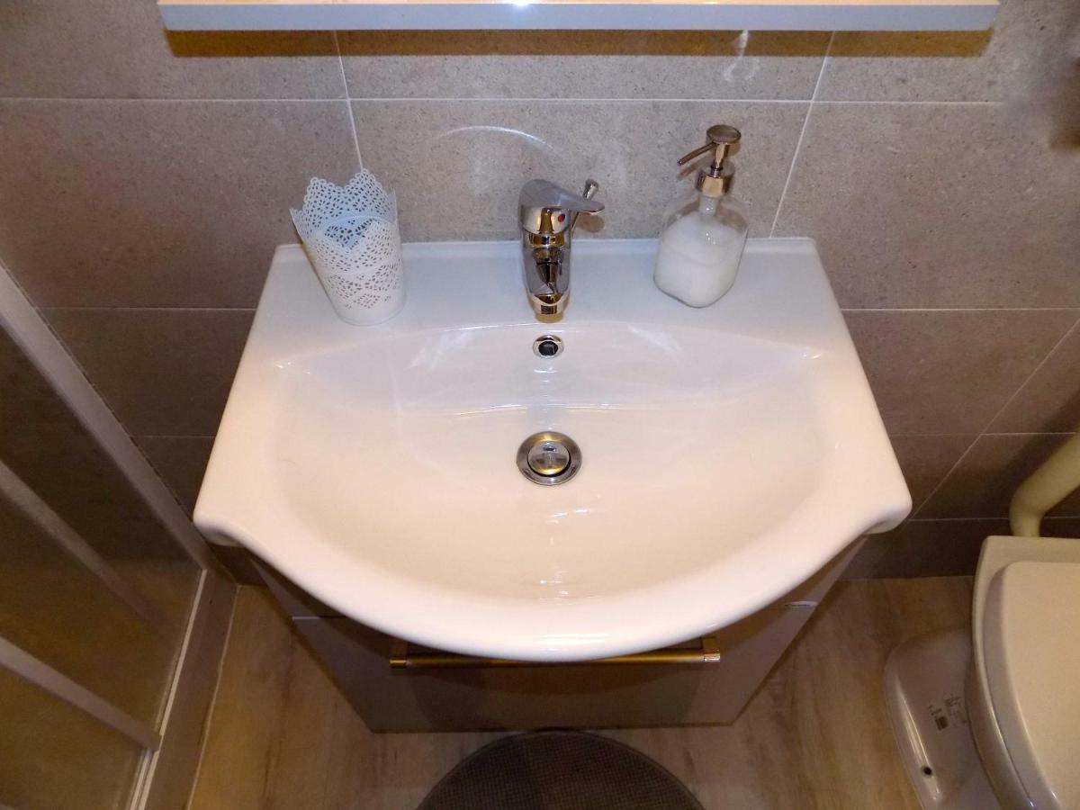 Valentino Apartment Торино Екстериор снимка